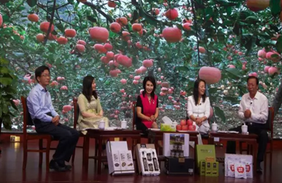 创新“双推”工作 河北省文联艺术家推介栏目“紫藤树下”开播